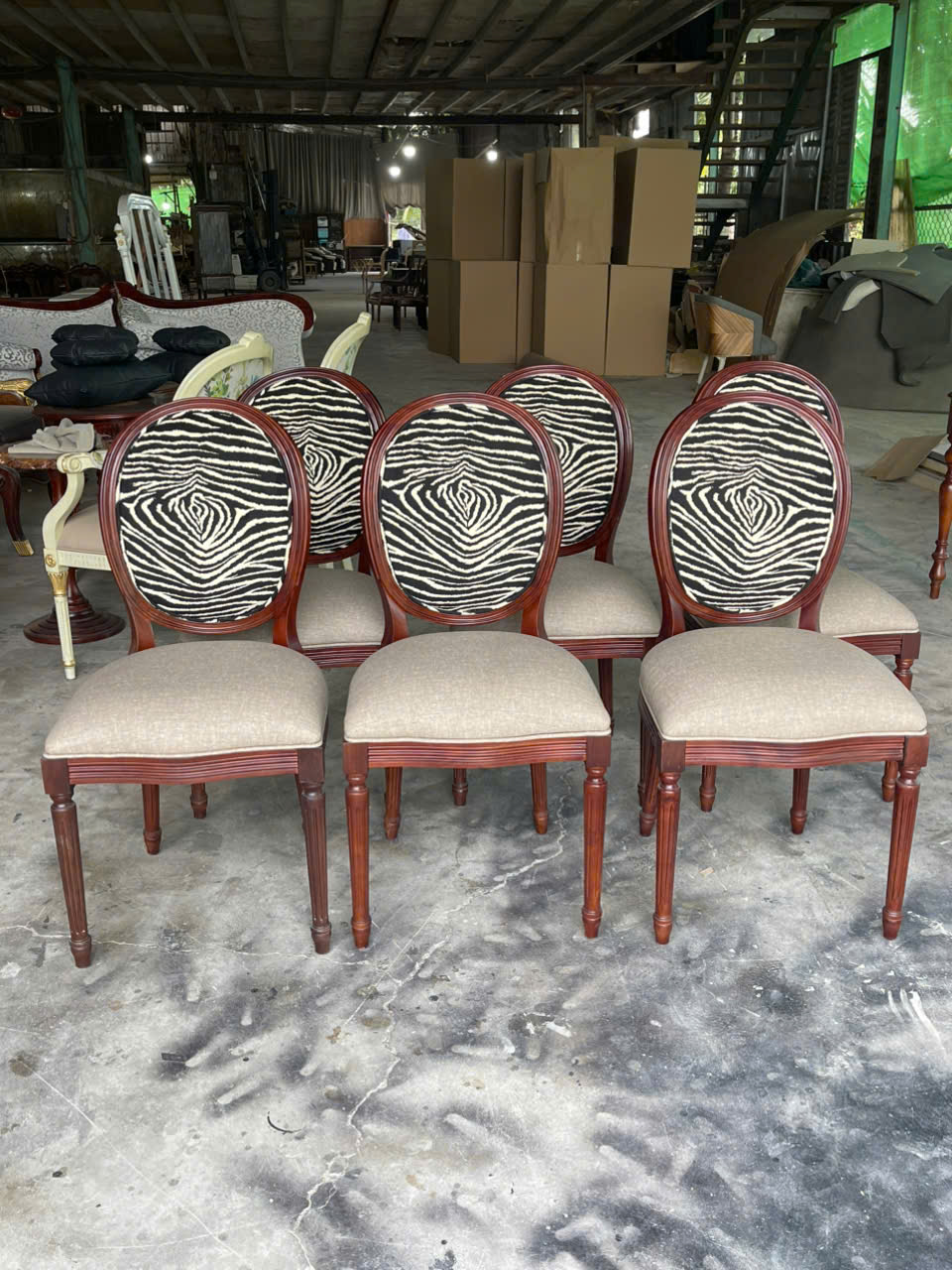 GHẾ ĂN LOUIS 16 KHÔNG TAY